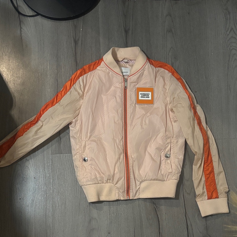 Burberry Kids Puffer Jacket in Cream and Orange